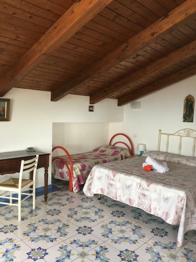 Balconcino Degli Innamorati Tropea Santa Domenica Talao Exterior foto